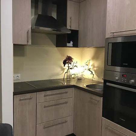 Home Apartment *