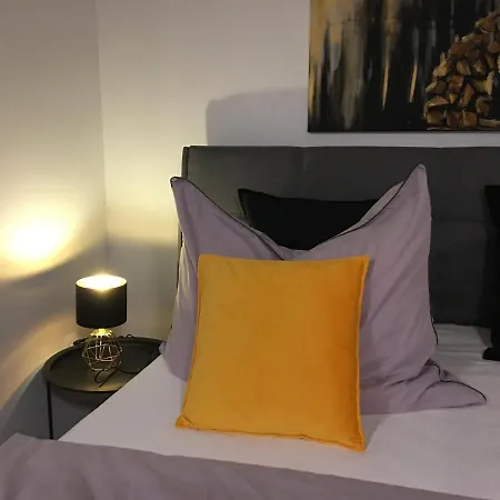 Apartament Home Apartment Sopron