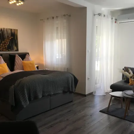 Home Apartment