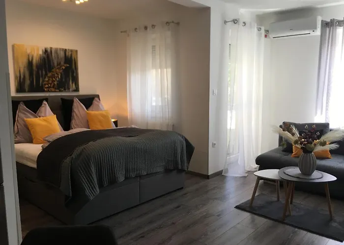 Home Apartment